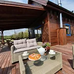 Siedlisko Ptasie Trele 2 別荘