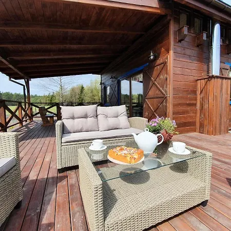 Siedlisko Ptasie Trele 2 בית נופש Jerutki